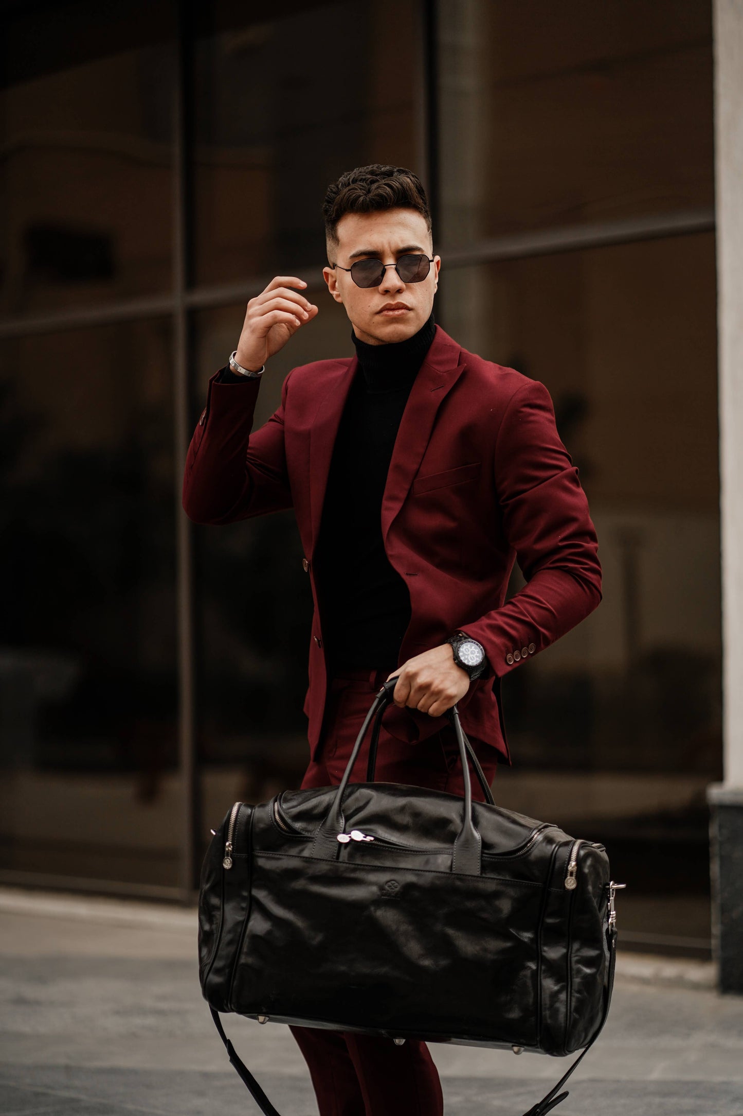 Large Brown Italian Leather Duffel Bag - The Hitchhikers