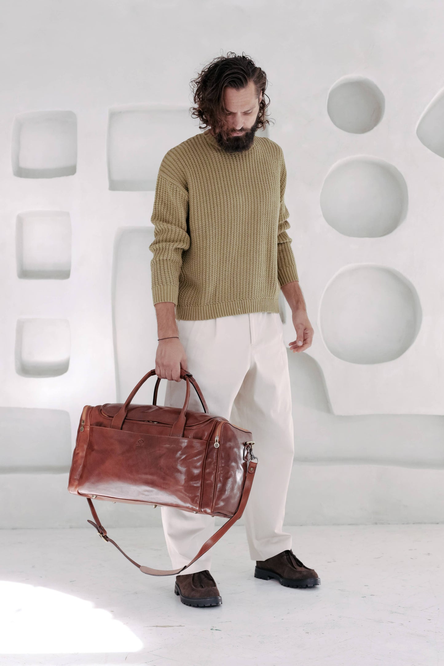 Large Brown Italian Leather Duffel Bag - The Hitchhikers
